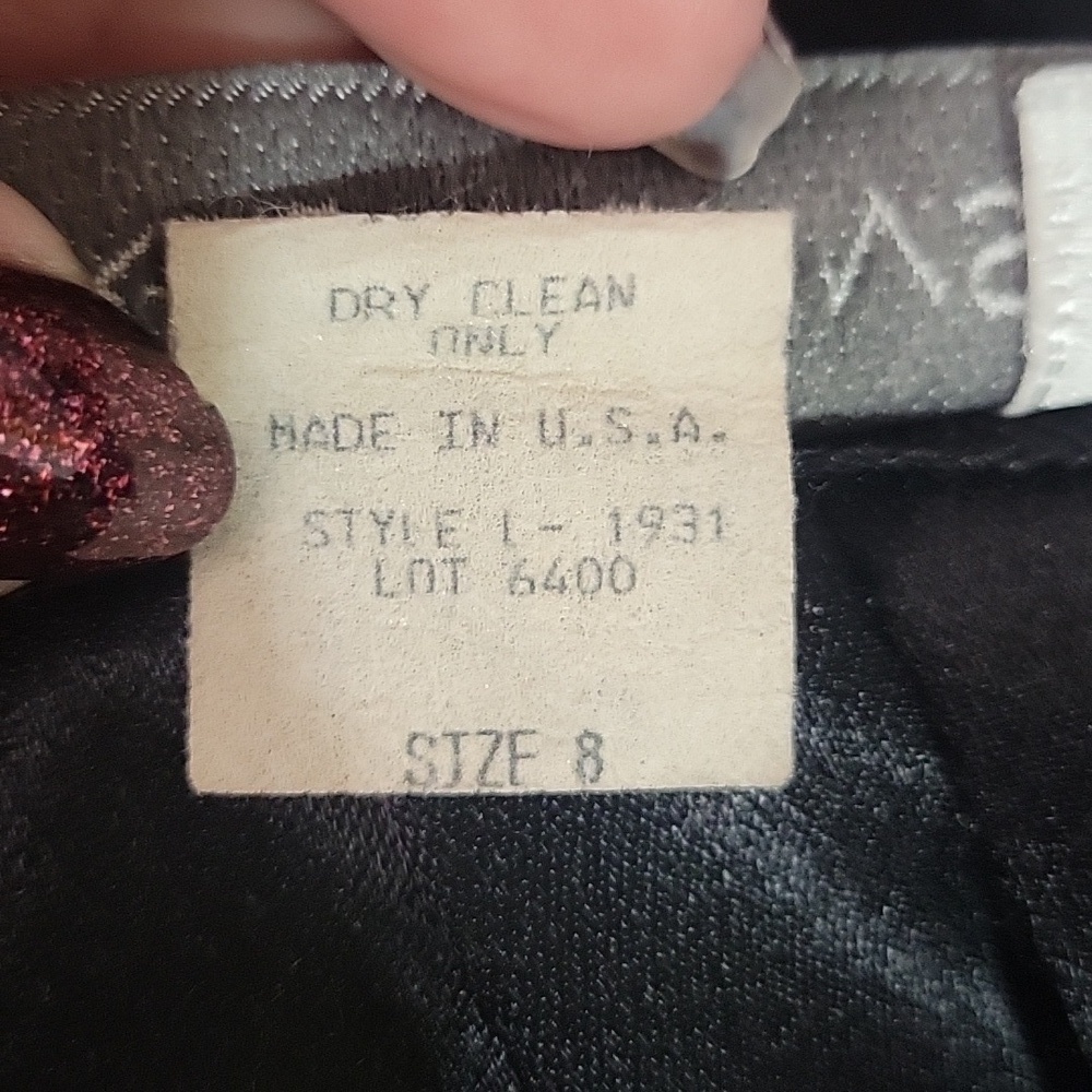 Greg Adams Vintage Black Midi Skirt. - Picture 5 of 5
